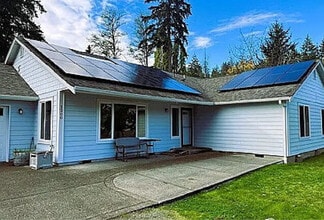 Building Photo - 1200 E Libby Rd