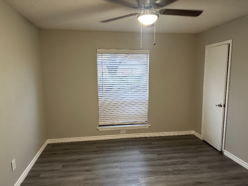 Building Photo - 3754 W Buckingham Rd