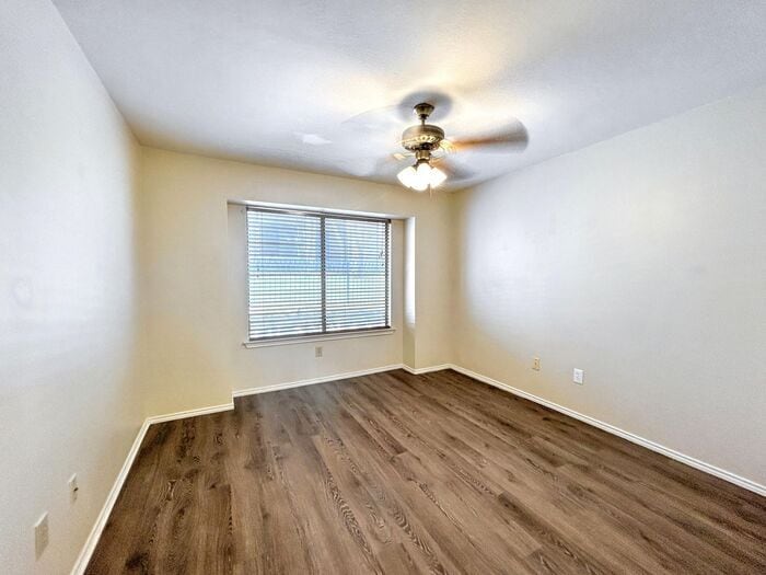 Building Photo - 1730 Timber Ridge Rd