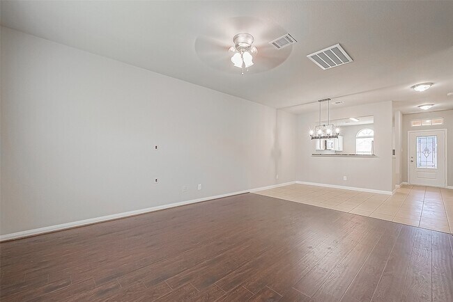 Building Photo - 20630 Stout Dr
