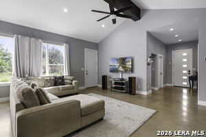 Building Photo - 1008 Naumann Dr