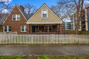 Building Photo - 1146 Wade St NE