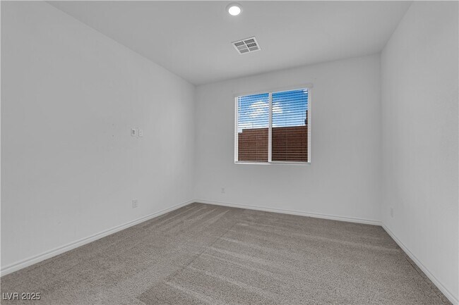 Building Photo - 195 Vander Rdg St