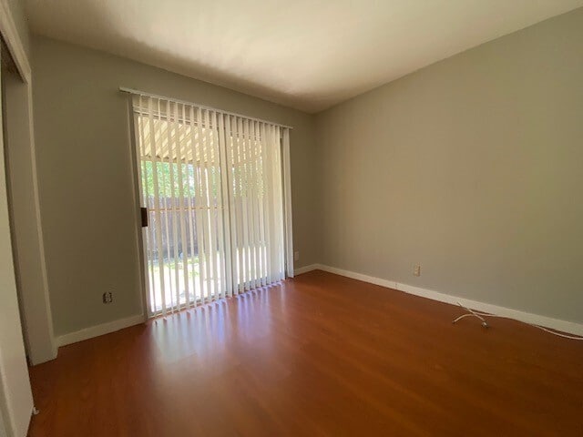 Building Photo - Charming 2-bedroom, 1-bath, 800 sq. ft. du...