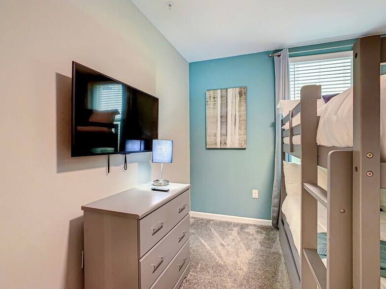 Building Photo - 1159 Challenge Dr