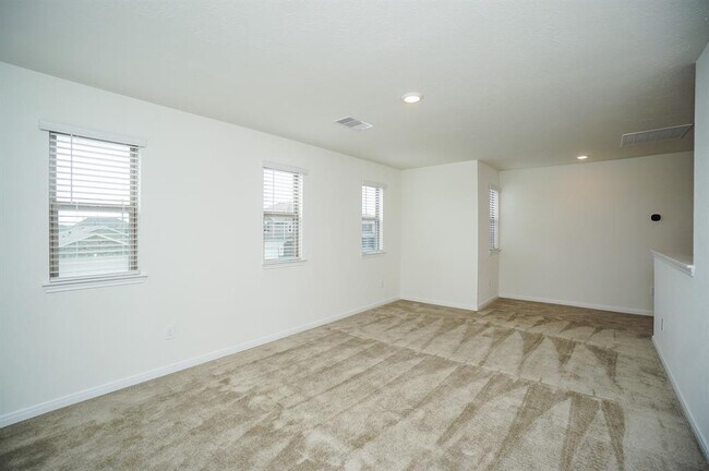Building Photo - 4615 Sabine Creek Way