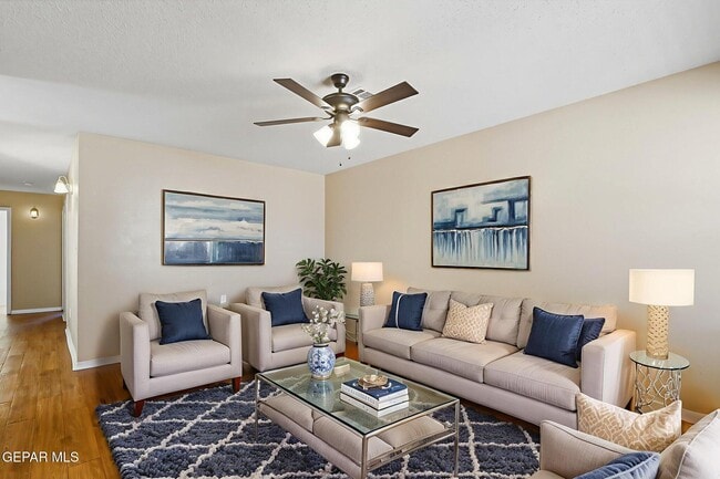 Building Photo - 12504 Jon Evans Dr