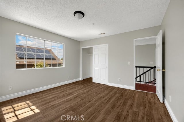 Building Photo - 331 E Phillips Blvd