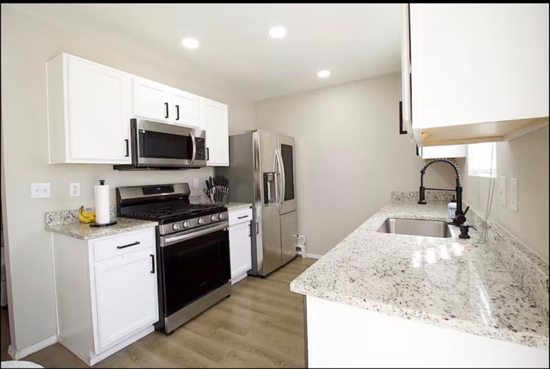 Building Photo - 7408 Rainmaker Rd SW