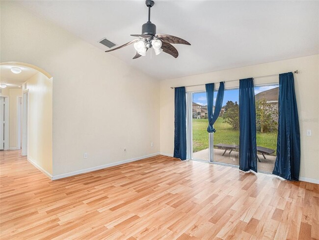 Building Photo - 11440 Misty Isle Ln