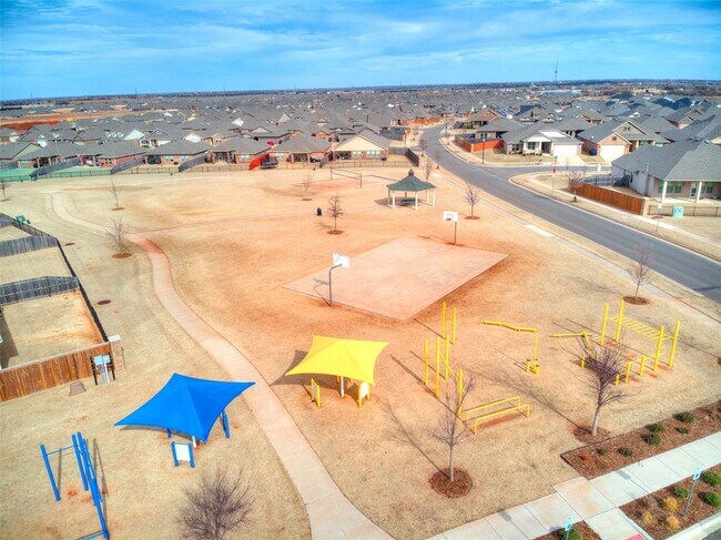 Building Photo - 2809 NW 186th Terrace