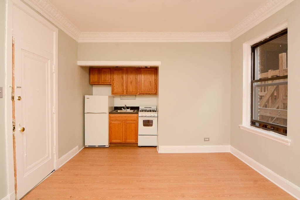 Building Photo - 3836 N Fremont St