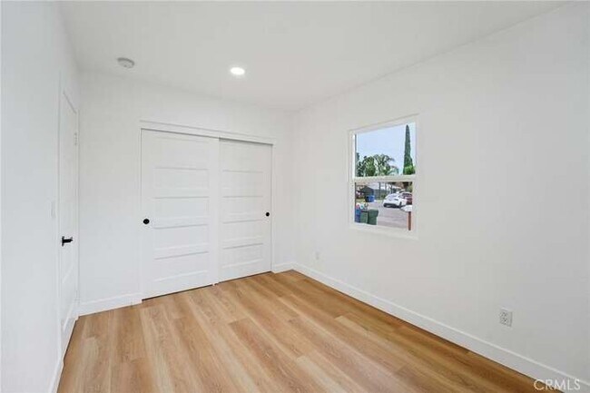 Building Photo - 1634 Turrill Ave