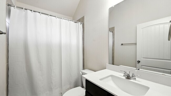 Building Photo - 490 Nautical Lp