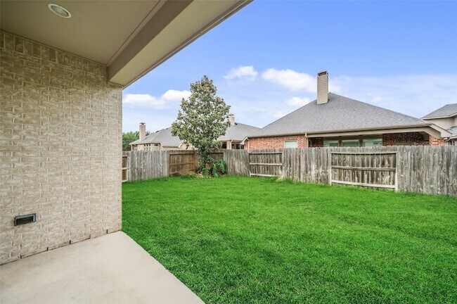 Building Photo - 29022 Crested Butte Dr