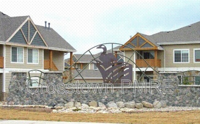 Building Photo - 138 Beacon Way