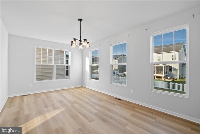 Building Photo - 115 Interlace Wy