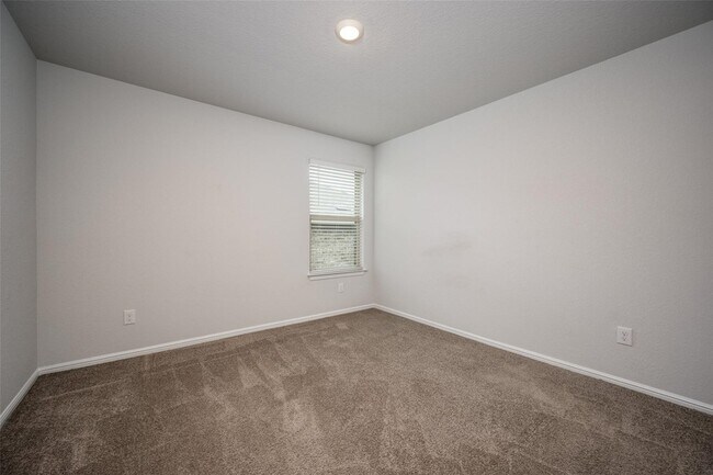 Building Photo - 4100 Alberta Ln