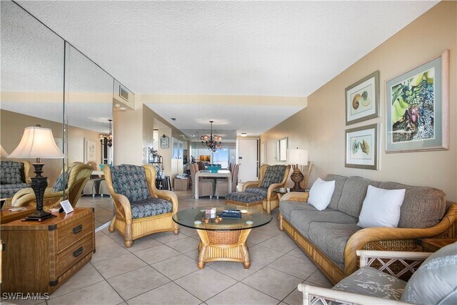 Building Photo - 3443 Gulf Shore Blvd N