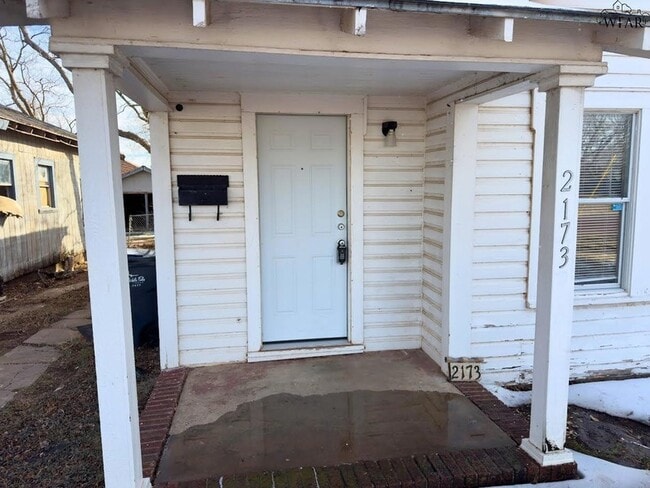 Building Photo - 2173 Ave J