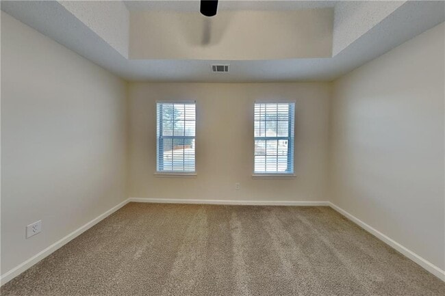 Building Photo - 7045 Treeline Dr