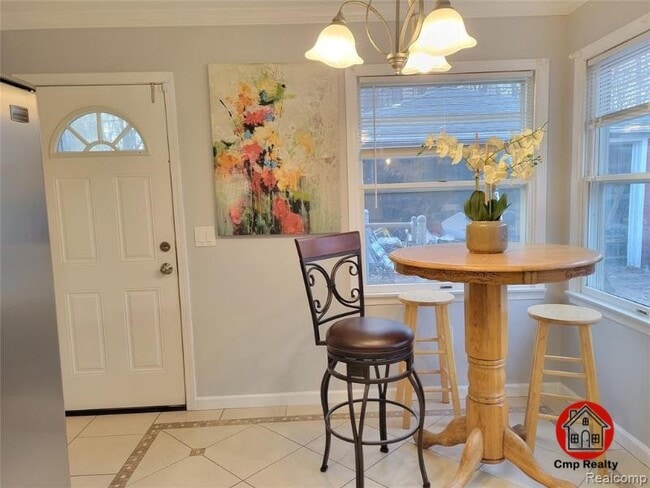 Building Photo - 18311 Norwich Rd