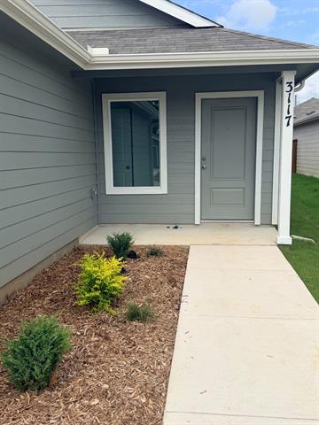 Building Photo - 3117 Campeiro Ave