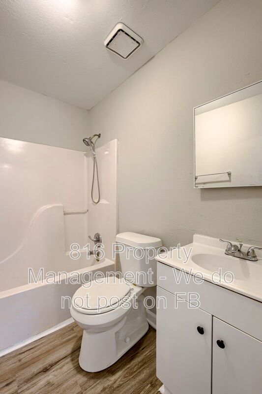 Building Photo - 6901 Jackson Ave