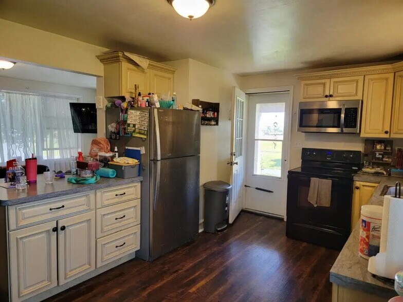 Building Photo - 104 Nancy Dr