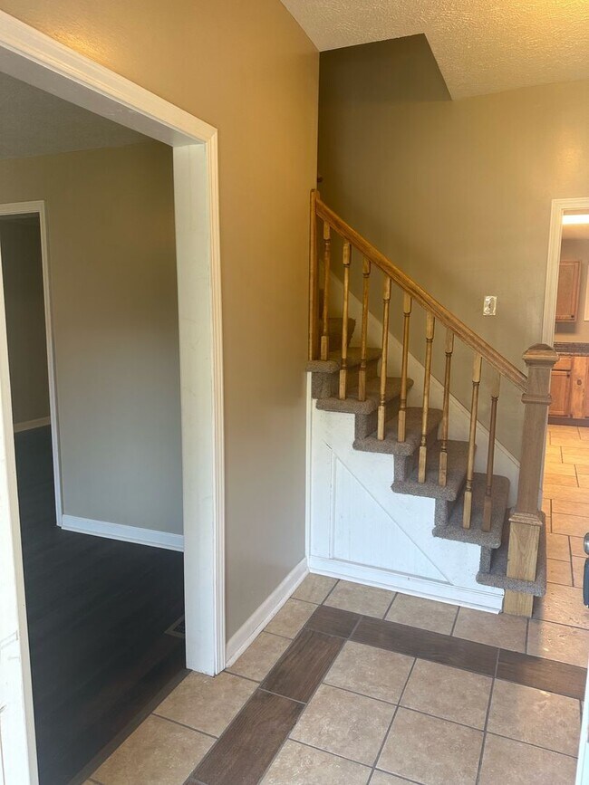 Building Photo - FABULOUS 4 BED HOME New Brighton