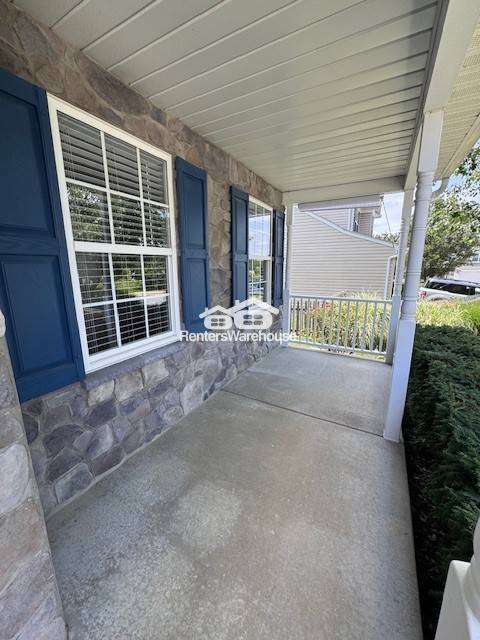 Building Photo - 3993 Dana Ave