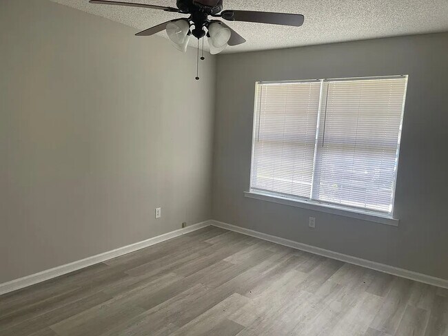 Building Photo - 1311 Loblolly Dr