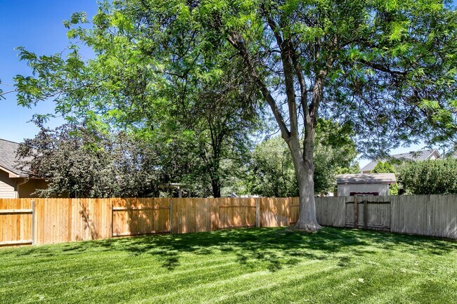 Building Photo - Discover this charming 4-bedroom, 2-bathroom home in Meridian!