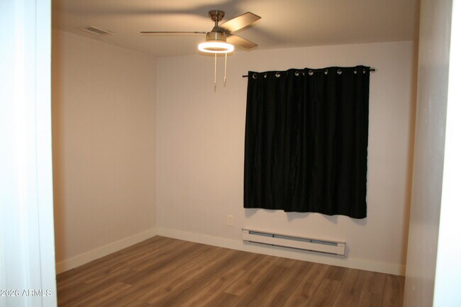 Building Photo - 8901 E Waco Ct