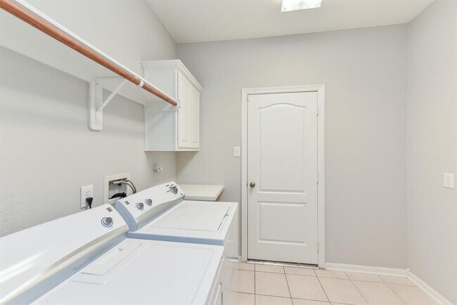 Building Photo - 21822 Mystic Point Ct