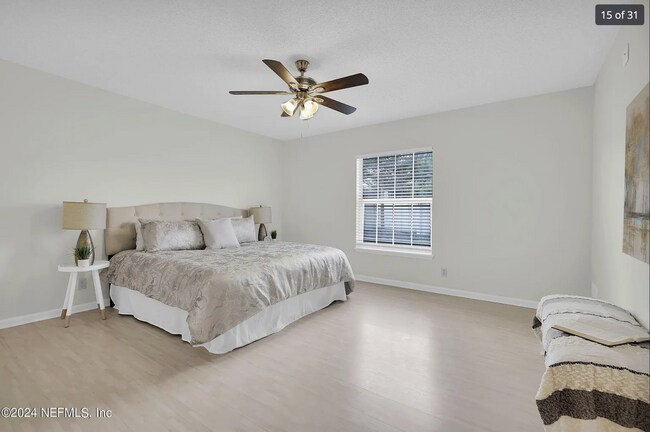 Building Photo - 13573 Lobo Ct