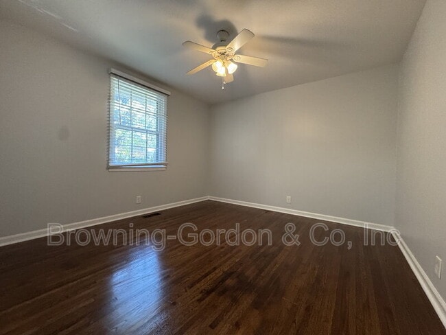 Building Photo - 118 Lincoln Ct