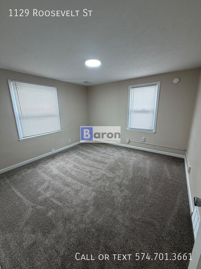 Building Photo - 1129 Roosevelt St