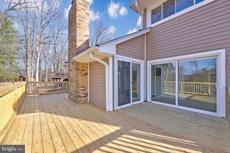 Building Photo - 2520 Linwood Ln