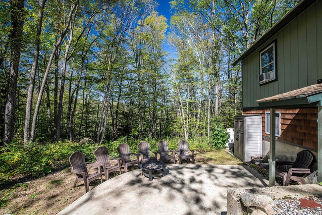 Building Photo - 32 Attitash Loop