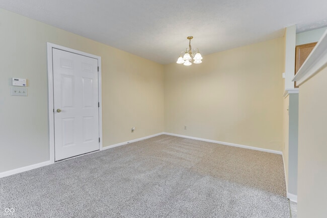 Building Photo - 6028 Wildcat Dr