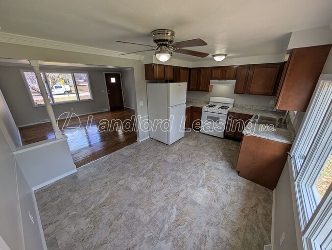 Building Photo - Fully Remodeled Split-Level Home in Amherst Schools