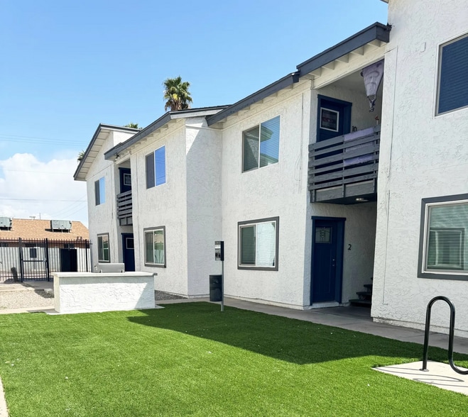 Building Photo - 1st Ave Apartments