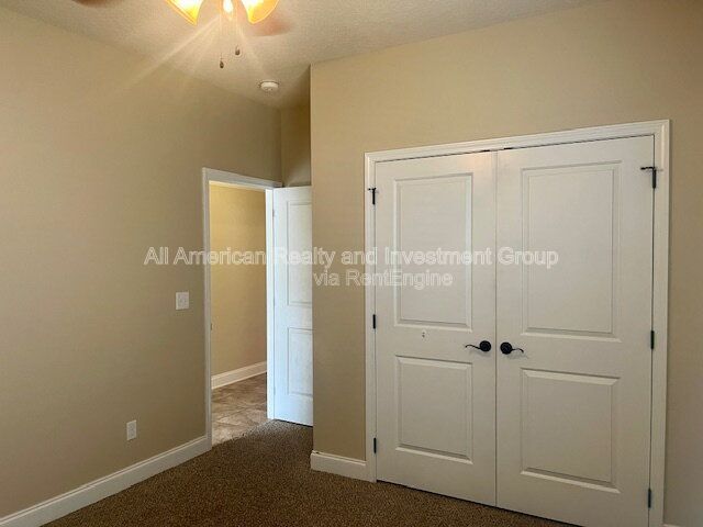 Building Photo - 518 Lakeview St