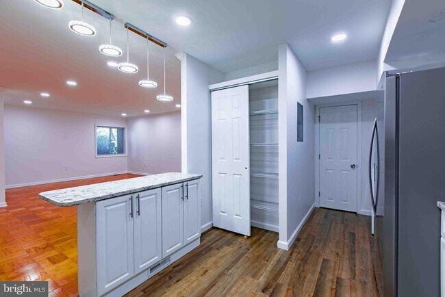 Building Photo - 1 Stonehenge Cir