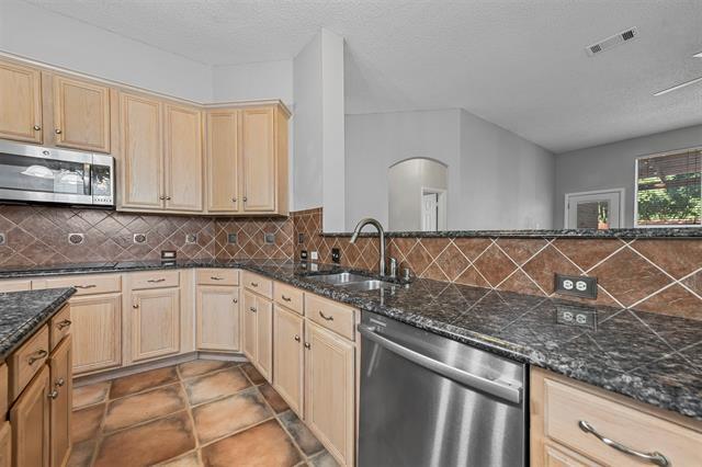 Building Photo - 1201 Rustic Timbers Ln