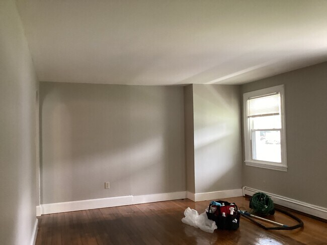 Building Photo - 120 Belchertown Rd