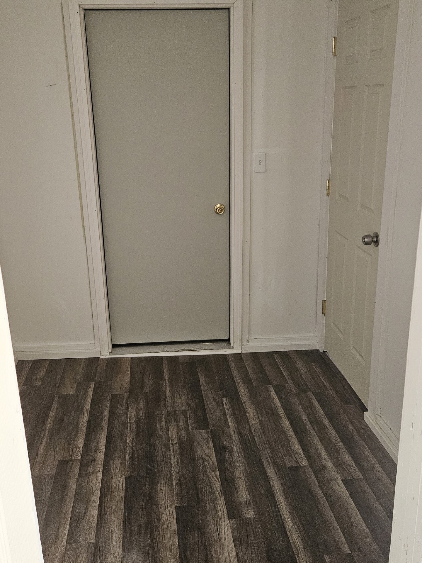 Building Photo - 1037 2nd St