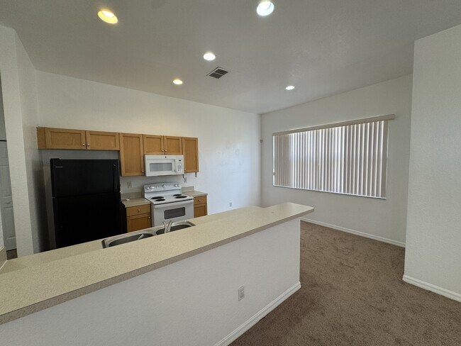 Building Photo - 446 Caraway Dr