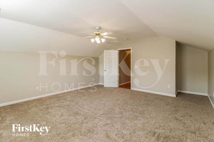 Building Photo - 1817 Morgans Mill Way